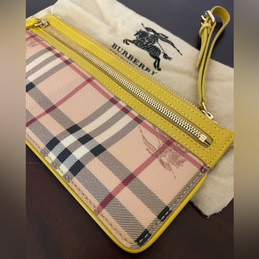 AUTHENTIC Burberry Wristlet